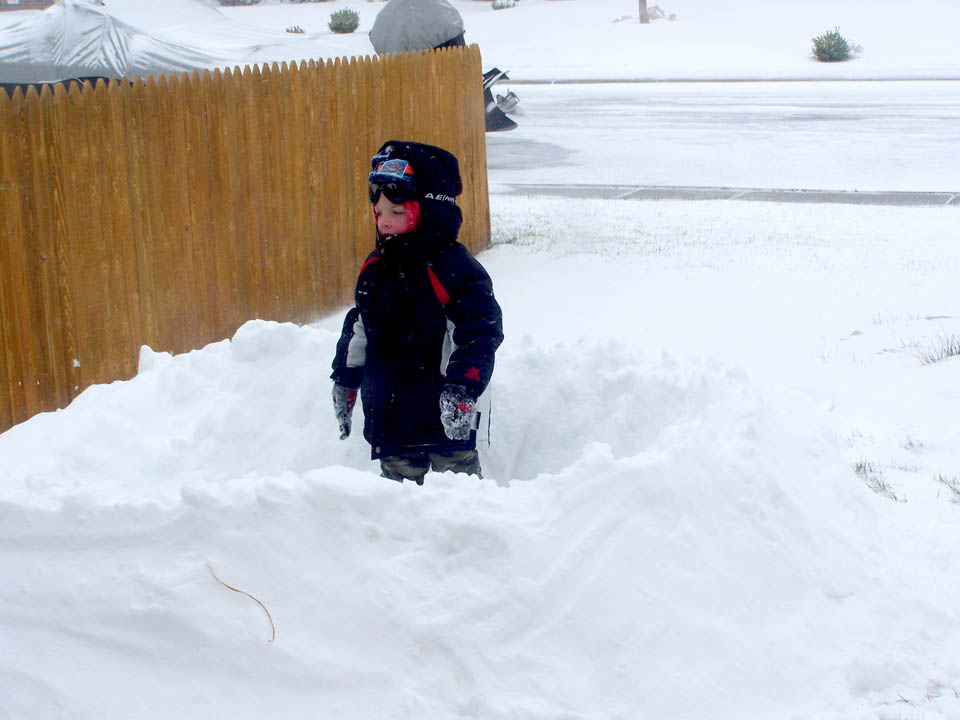 beginning of the igloo