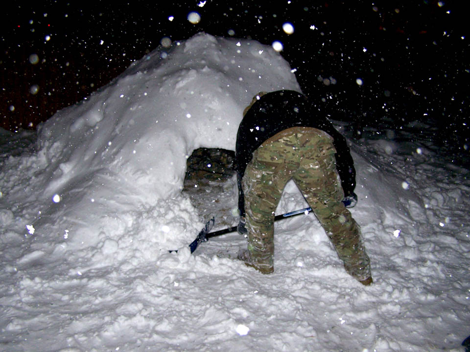 igloo into the night