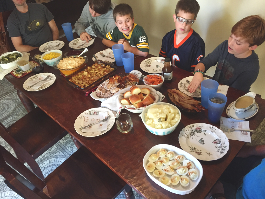 thanksgiving-dinner-2016